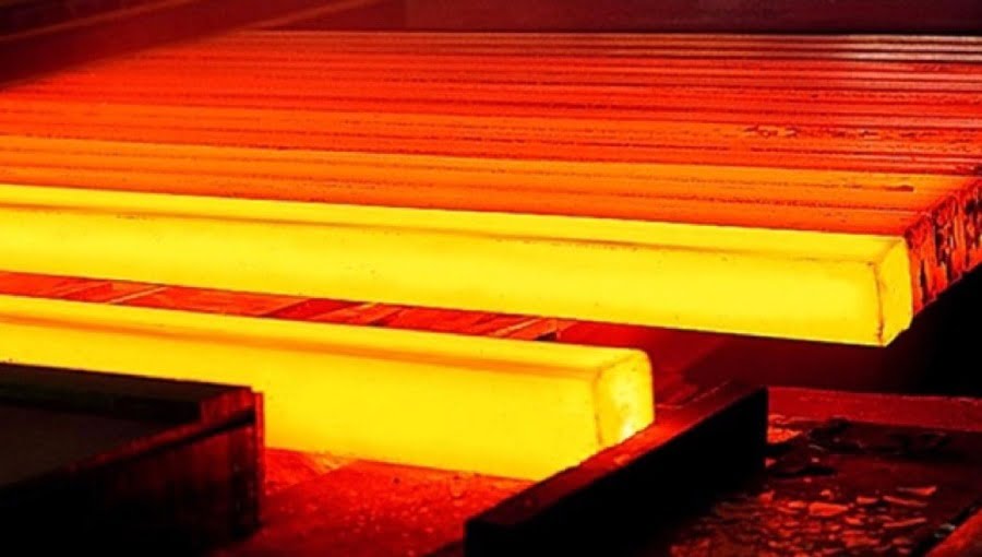 RIDDLE: Russian metallurgy is buckling under wartime economic realities