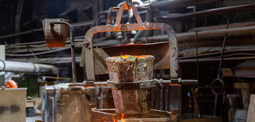 Aluminum plate casting steps in a Japanese factory